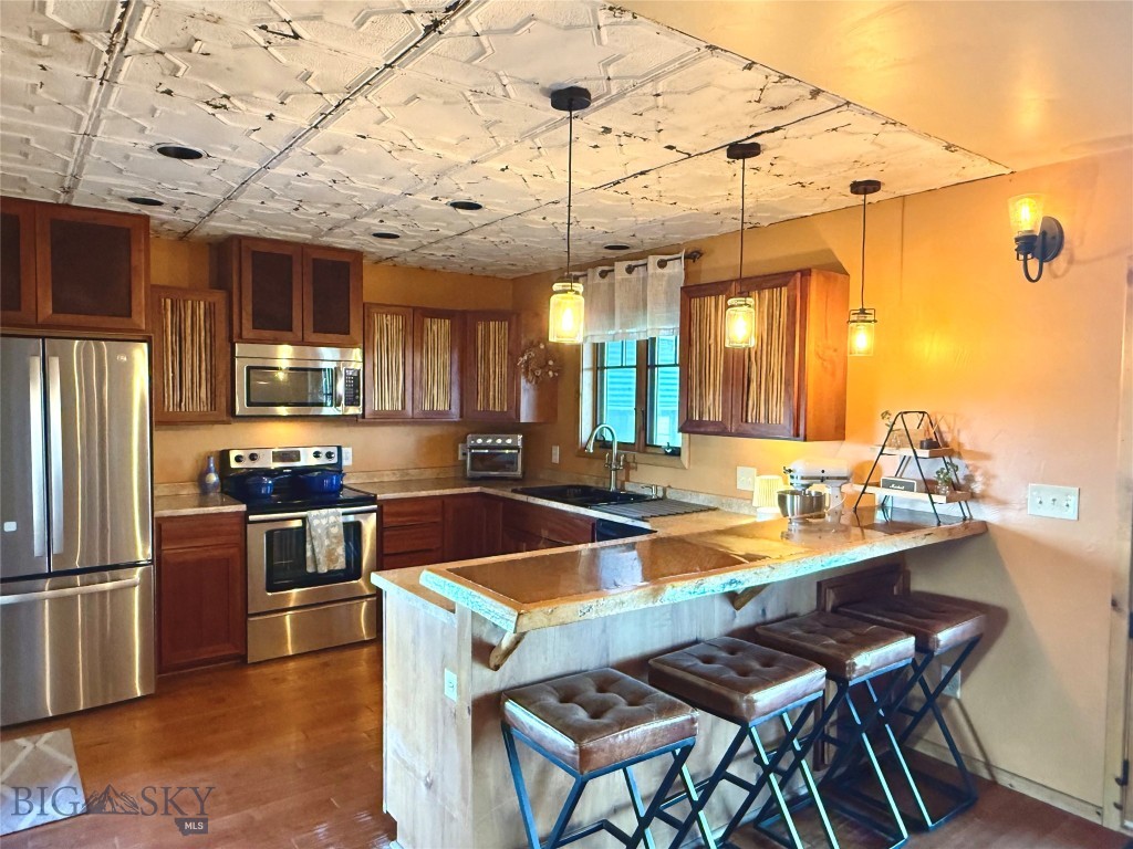 Ponderosa Pines - Residential