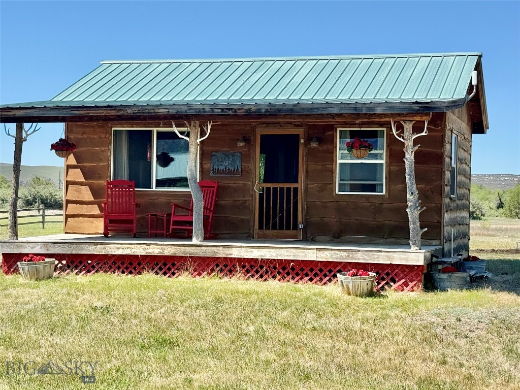 Ponderosa Pines - Residential