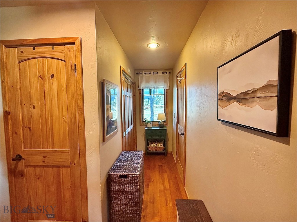 Ponderosa Pines - Residential