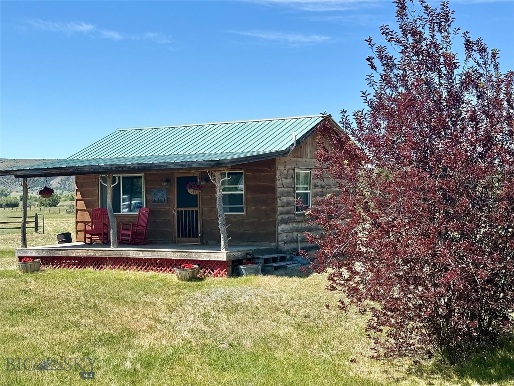 Ponderosa Pines - Residential