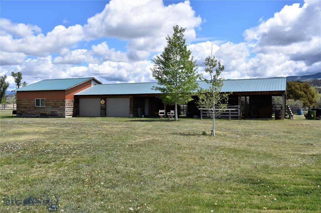 Ponderosa Pines - Residential