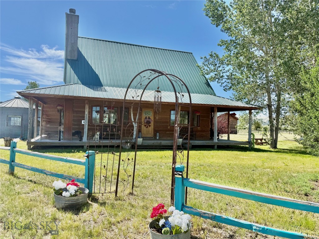 Ponderosa Pines - Residential