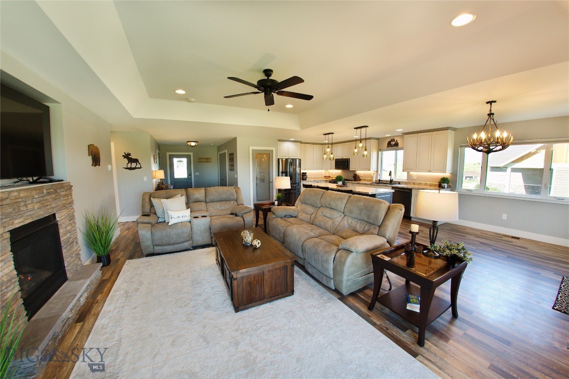 Elkridge Neighborhood - Residential