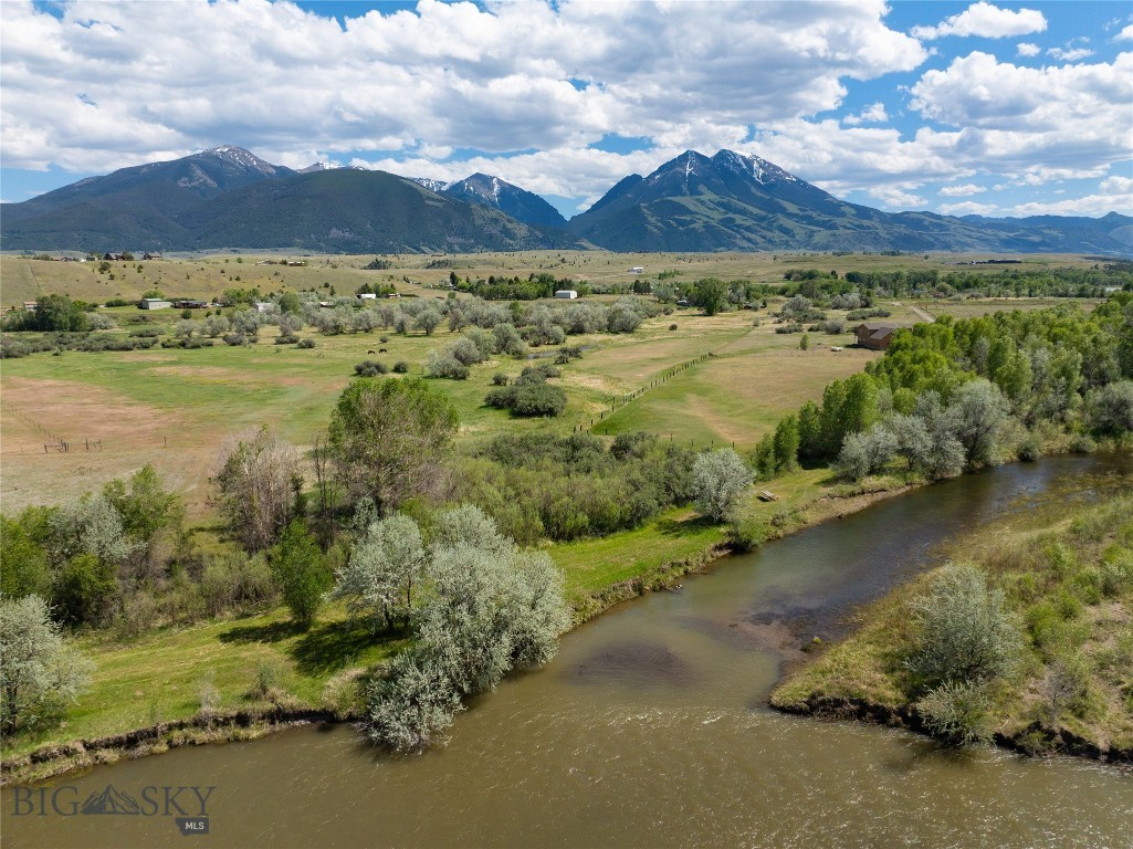 Emigrant Meadows - Land