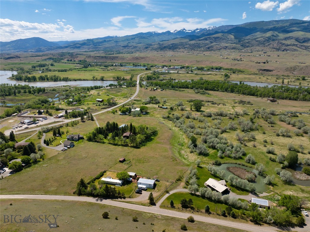 Emigrant Meadows - Land
