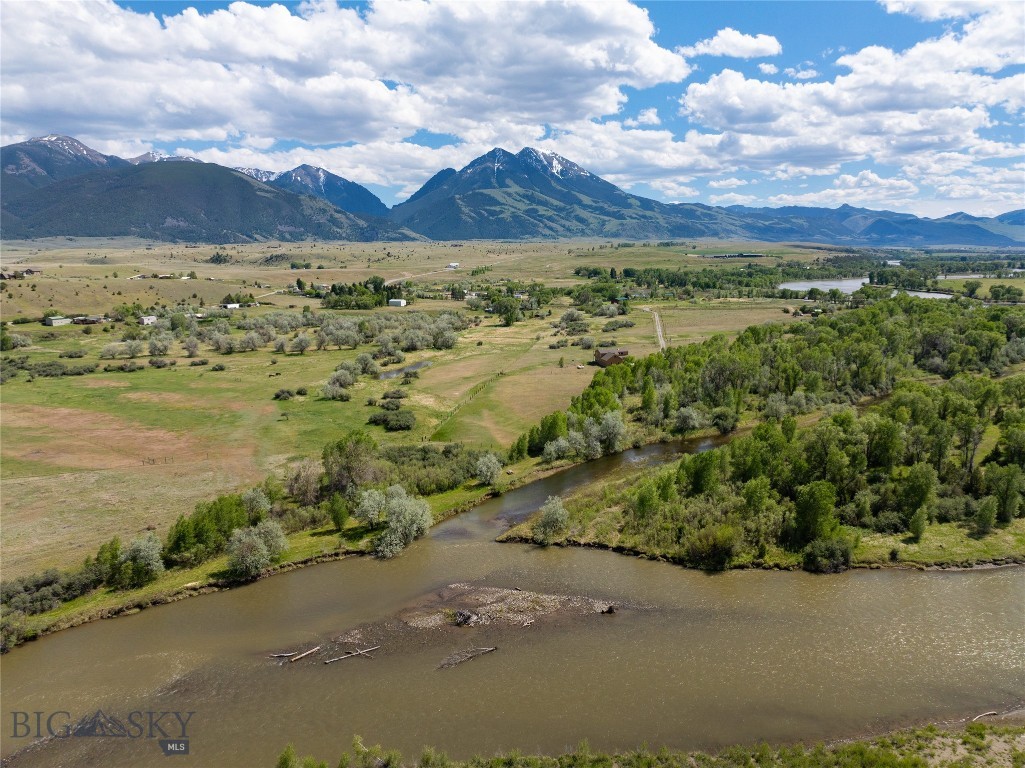 Emigrant Meadows - Land