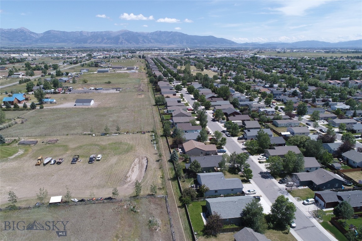 River Rock and Royal Village - Residential