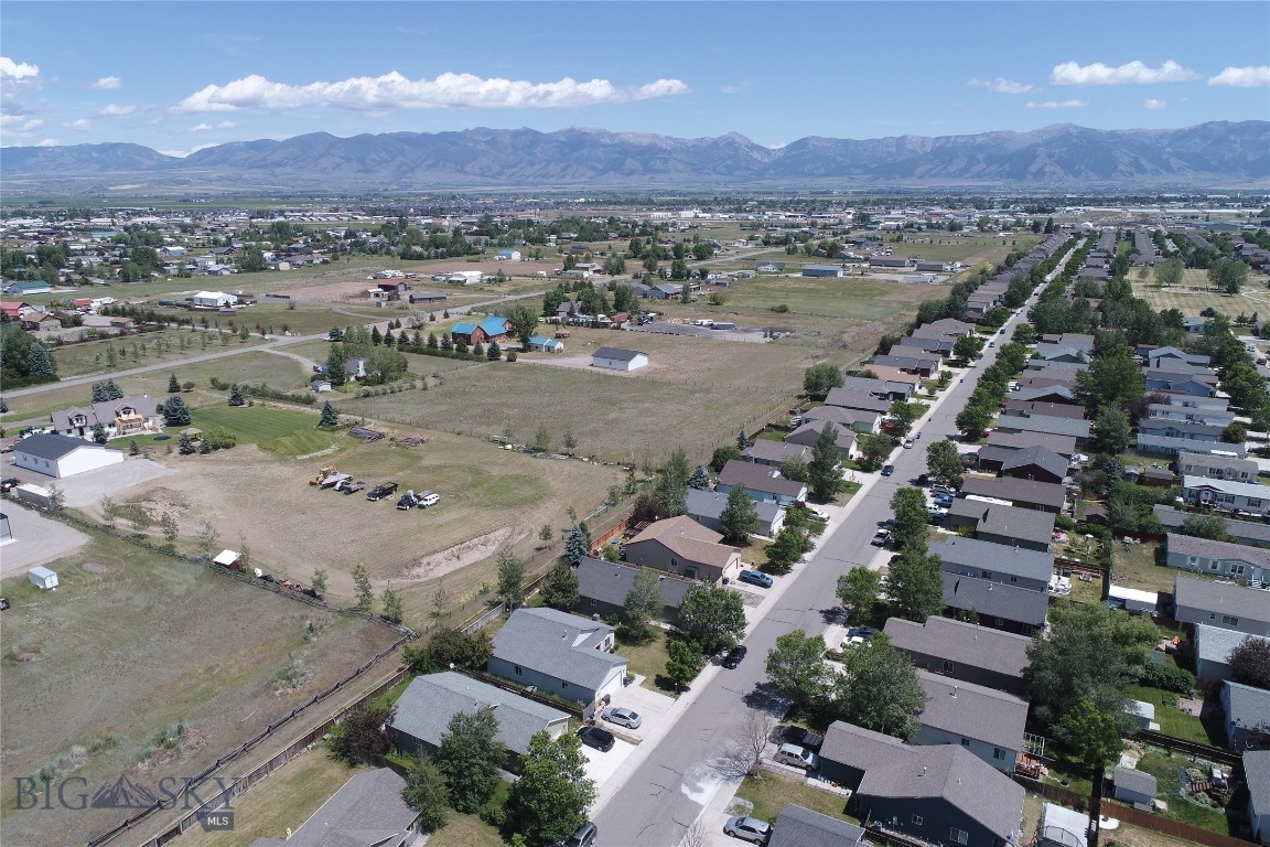 River Rock and Royal Village - Residential