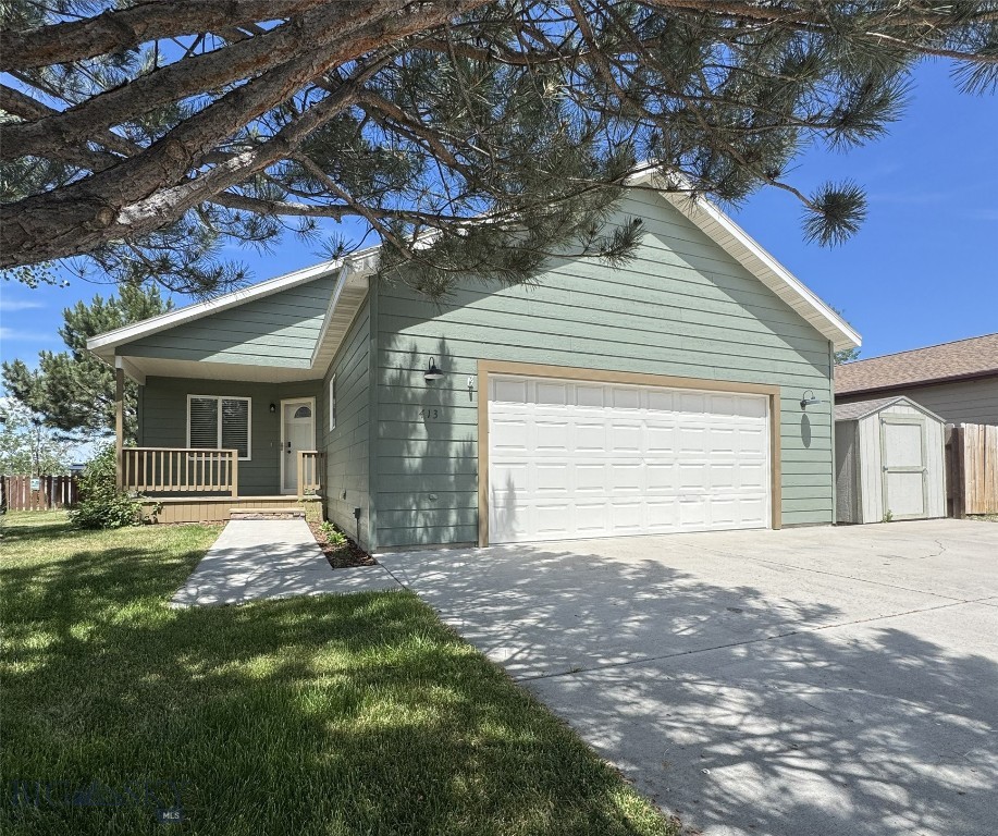 River Rock and Royal Village - Residential