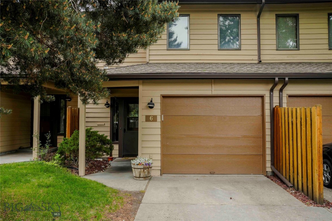 Cedarwinds Condo - Residential
