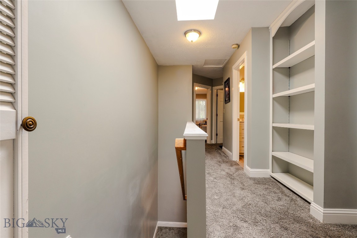Cedarwinds Condo - Residential