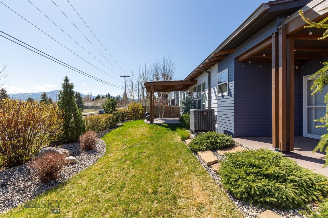 The Knolls at Hillcrest - Residential