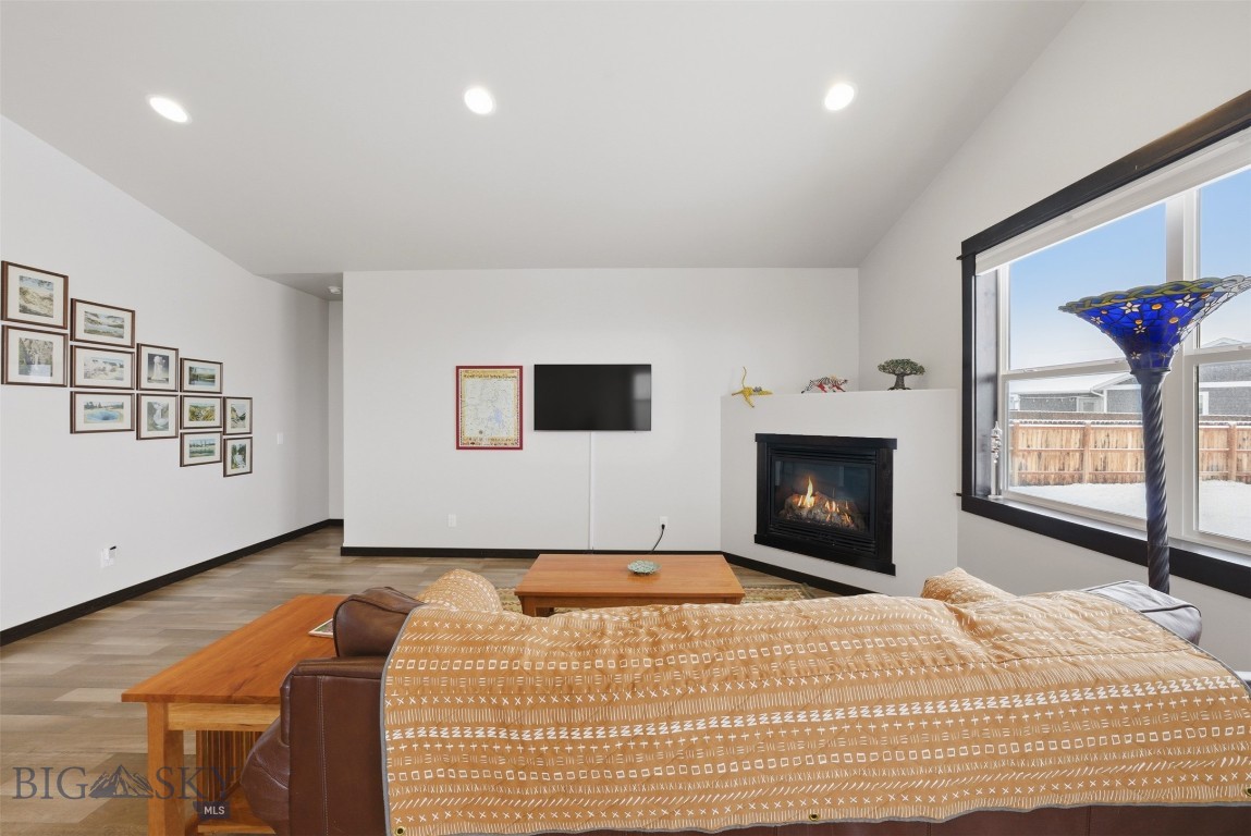 Discovery Vista - Residential