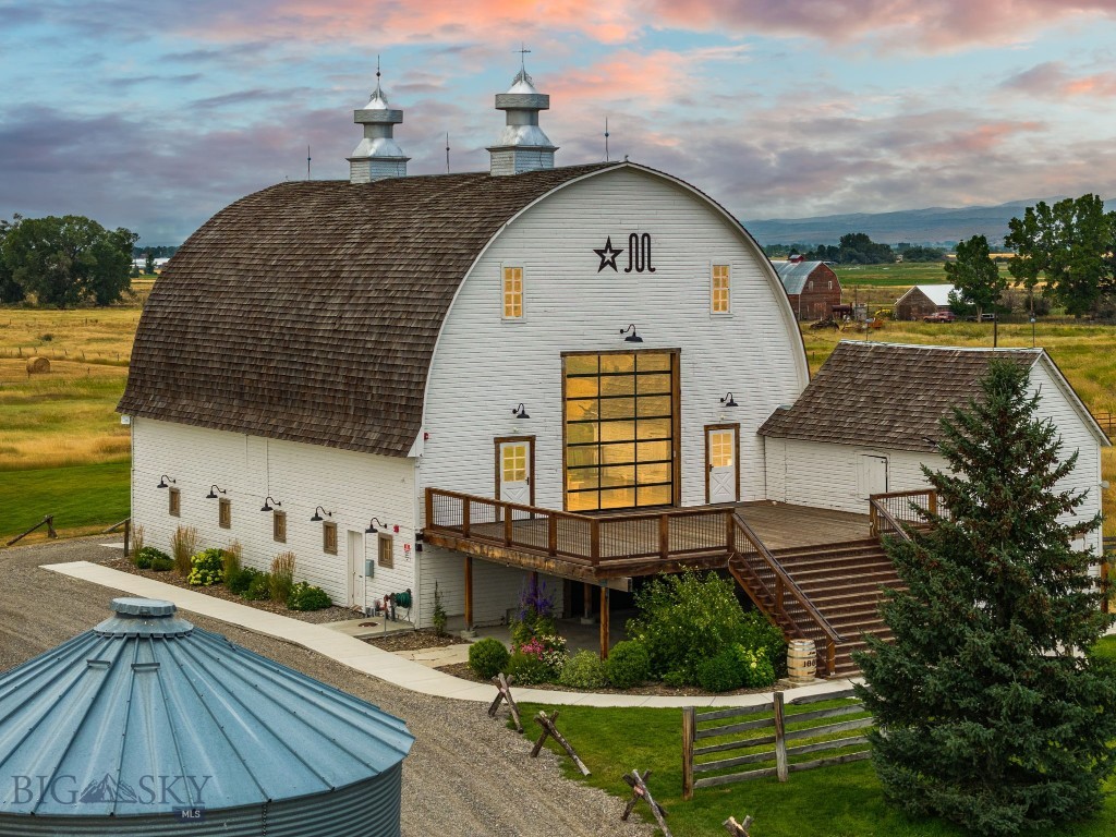Ross Creek - Farm