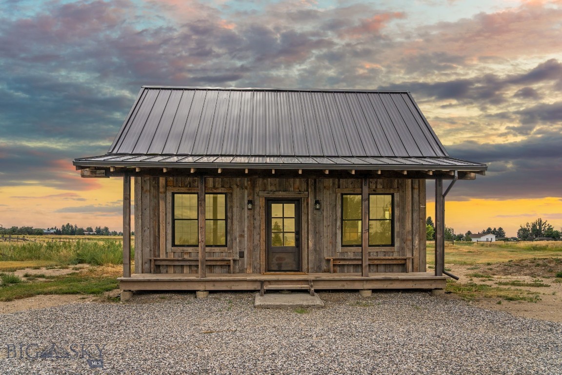 Ross Creek - Farm