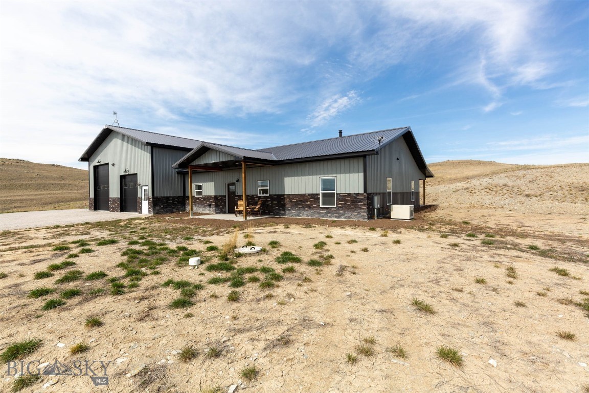 Hilltop Vista - Residential