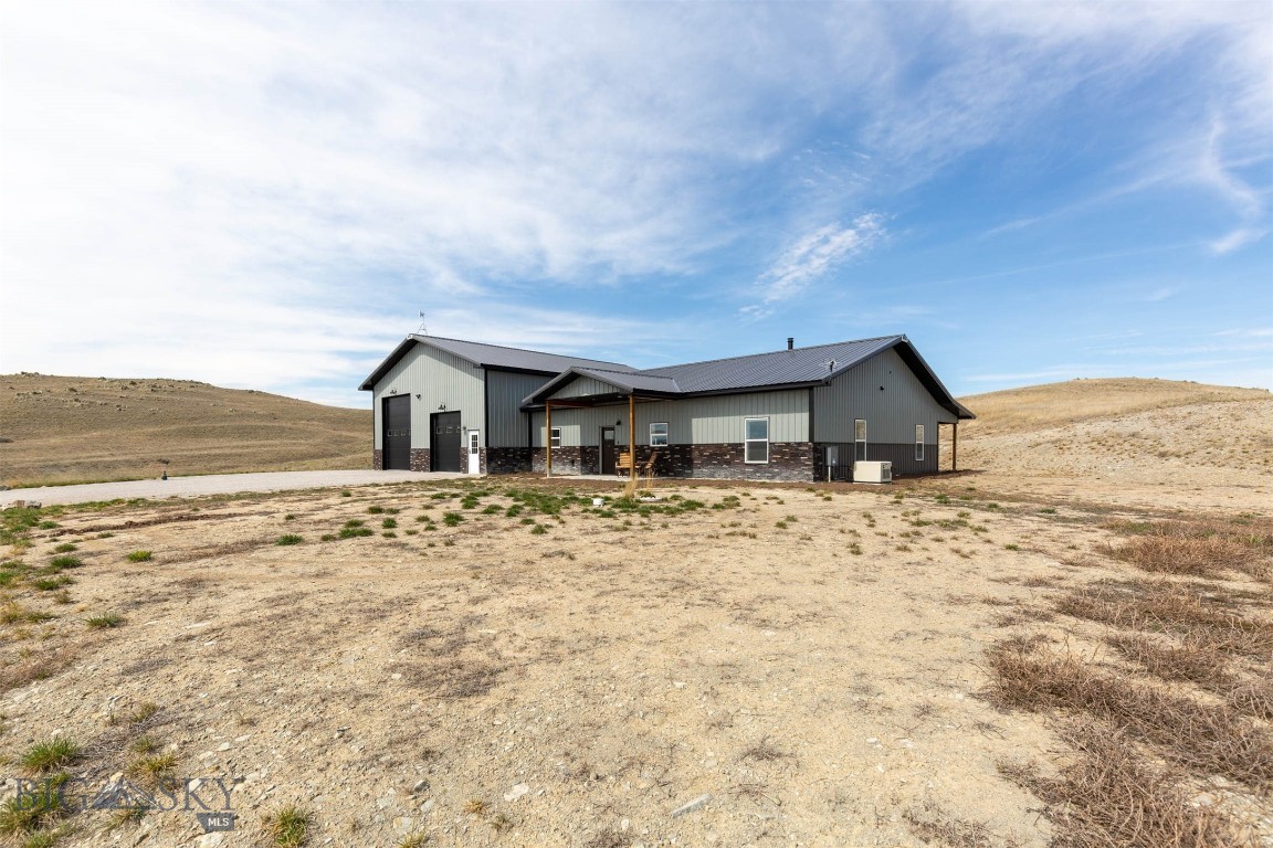 Hilltop Vista - Residential