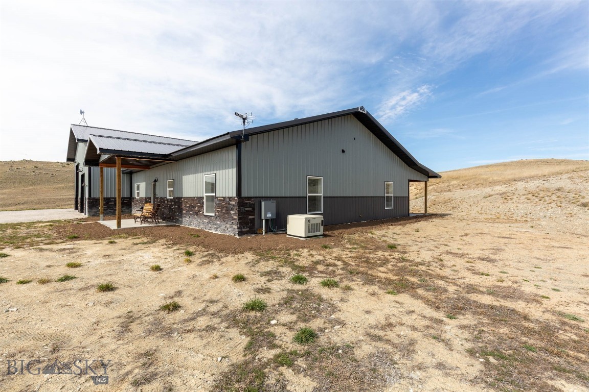 Hilltop Vista - Residential