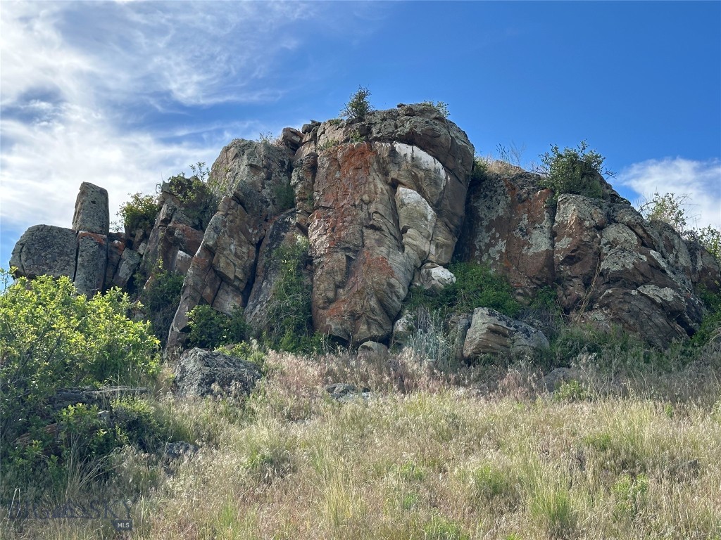 Stone Ridge Views - Land