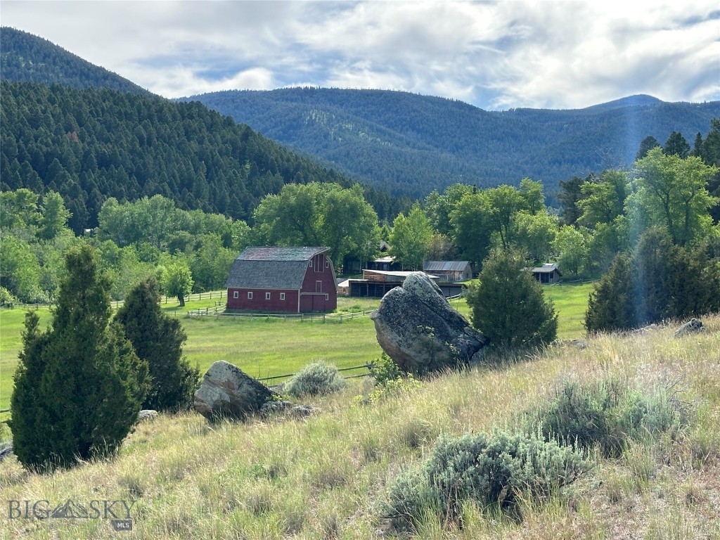 Stone Ridge Views - Land