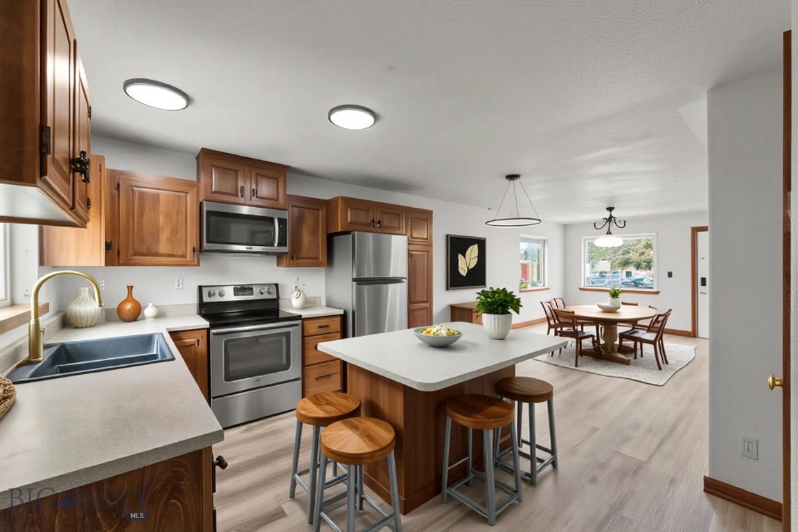 River Rock and Royal Village - Residential