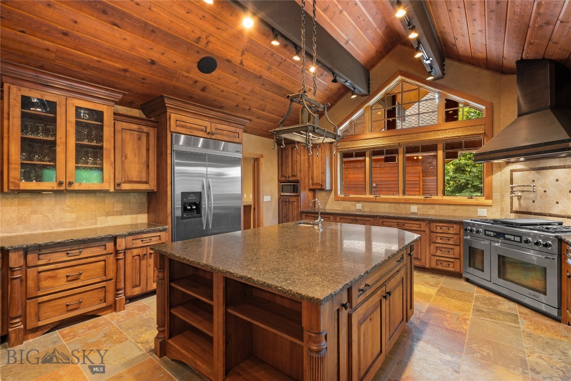 Sweetgrass Hill - Residential