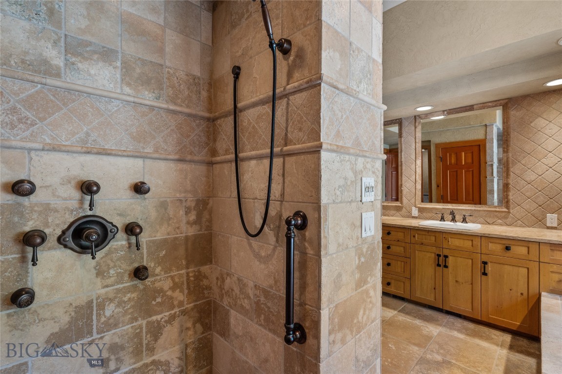 Sweetgrass Hill - Residential