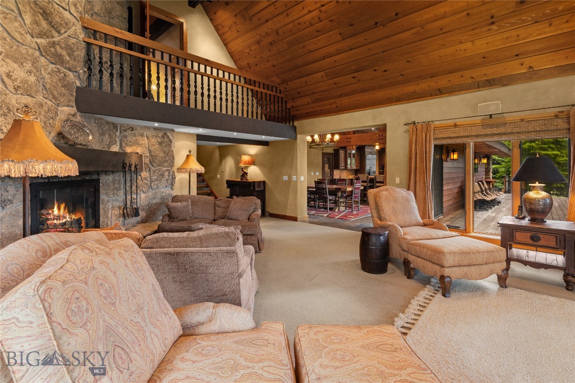 Sweetgrass Hill - Residential