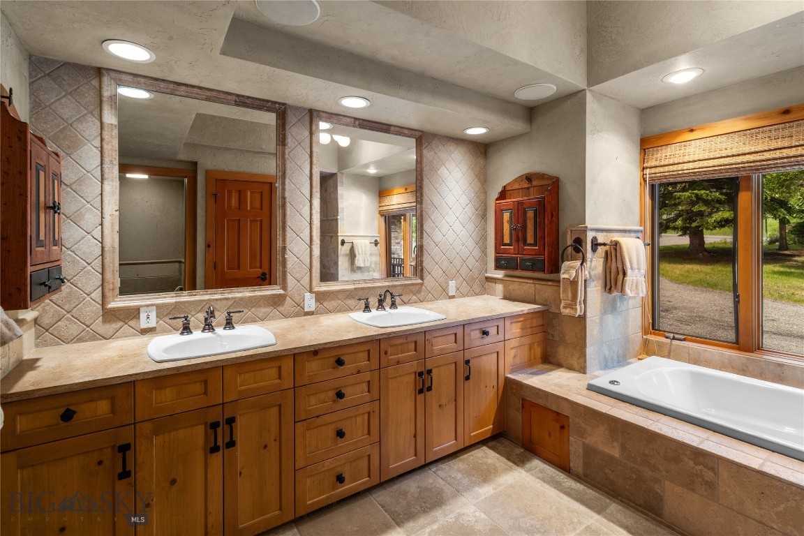 Sweetgrass Hill - Residential