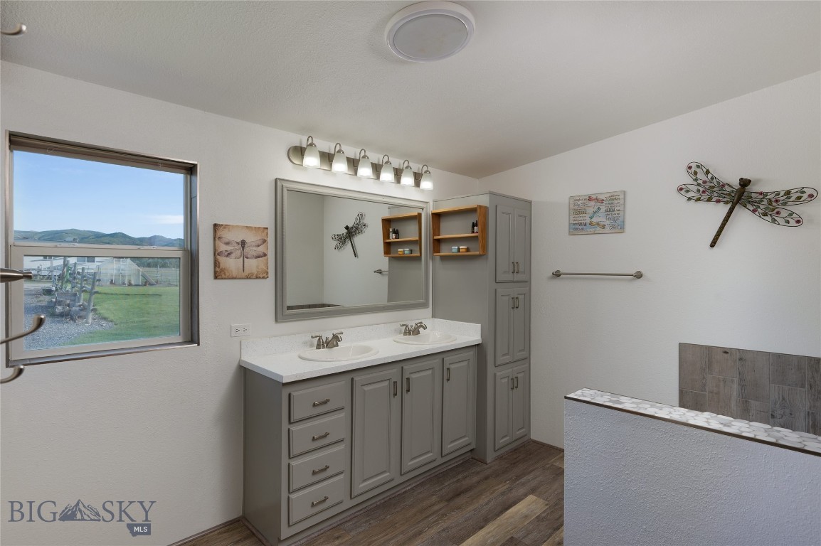 Peak View - Residential