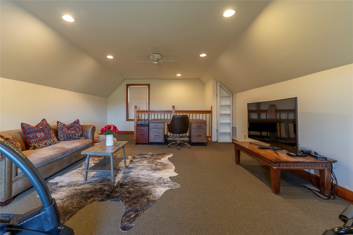 Ross Creek - Residential