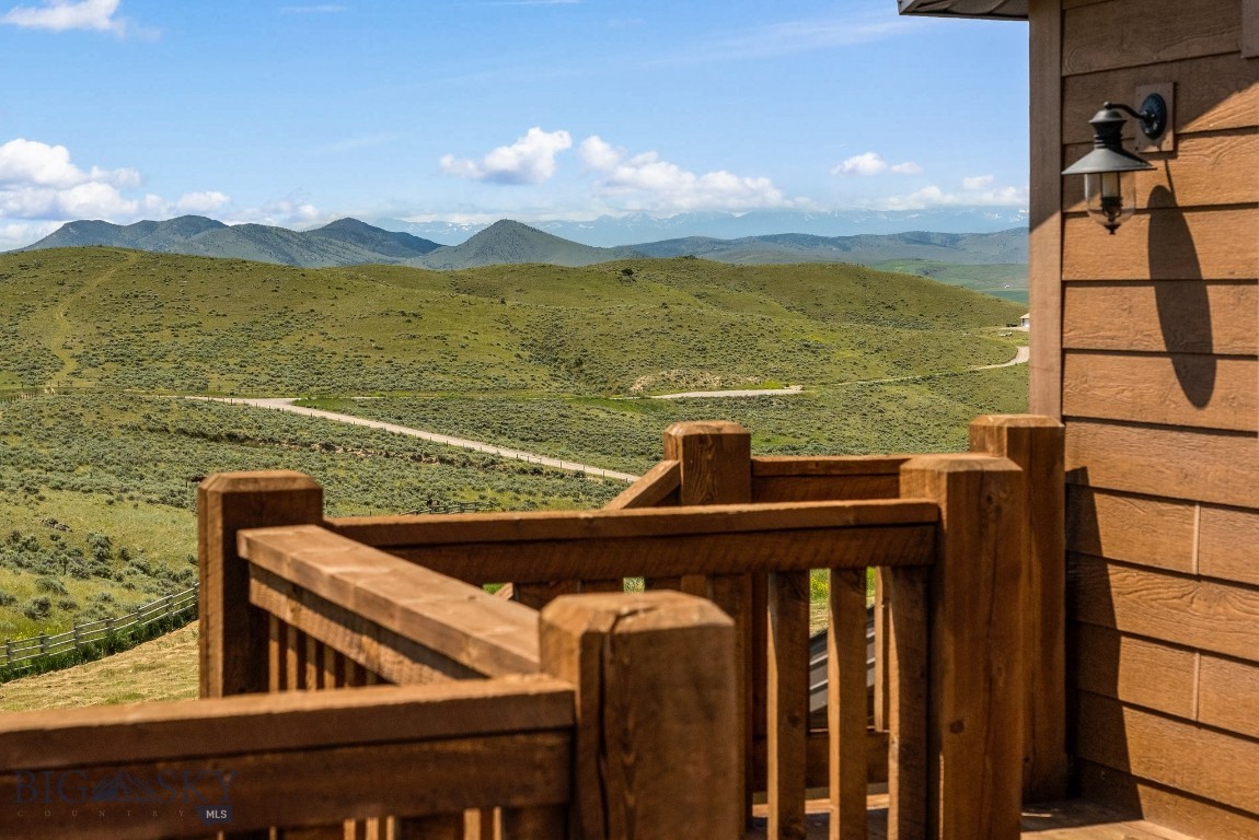 Hilltop Vista - Residential