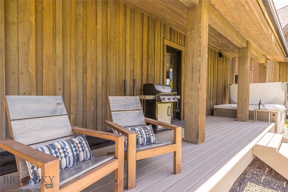 Moose Ridge - Residential
