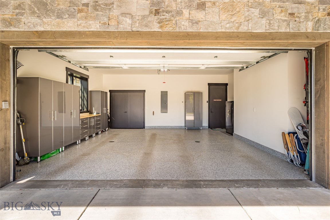 Moose Ridge - Residential