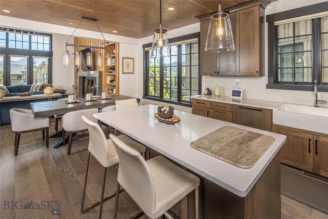 Moose Ridge - Residential