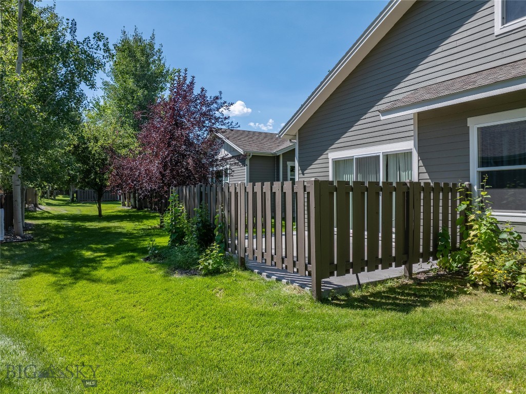 Cottonwood Condos - Residential