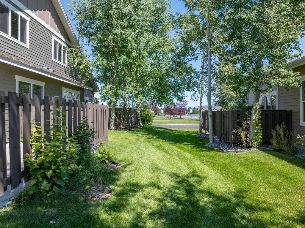 Cottonwood Condos - Residential