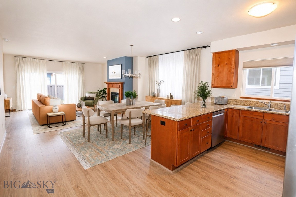 Cottonwood Condos - Residential