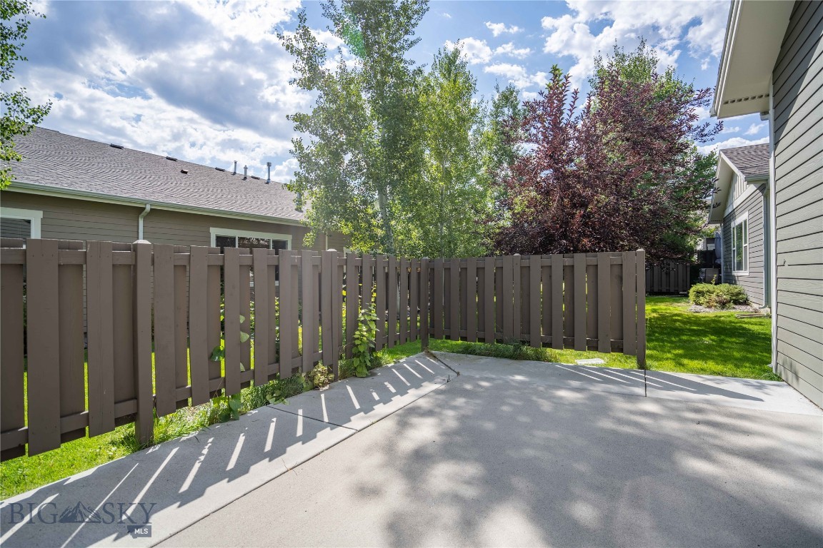 Cottonwood Condos - Residential
