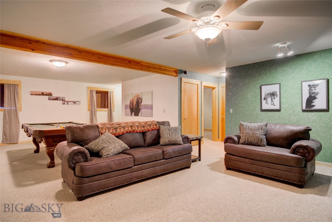Troutdale - Residential
