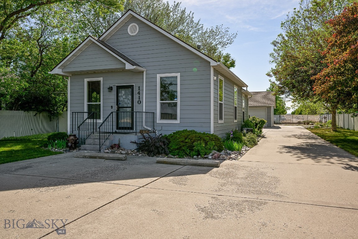 Rare opportunity on the Billings Bench offering the ideal blend of comfortable living and functional workspace. Situated on a beautifully treed 0.33-acre lot, this ranch-style home features a heated 3-car garage/shop plus an oversized graveled parking area ideal for RVs, boats, trailers, work trucks, equipment, or extra vehicles. Whether you need room for hobbies, storage, or a home-based business setup, this property delivers flexibility that’s hard to find in town. Inside, you’ll find a cozy and functional layout with office space, natural light, and convenient single-level living. Underground sprinklers, yard space, and mature landscaping add to the appeal. Sellers are open to FHA and VA buyers. Info deemed reliable but not guaranteed. Buyer/buyer agent to verify.
