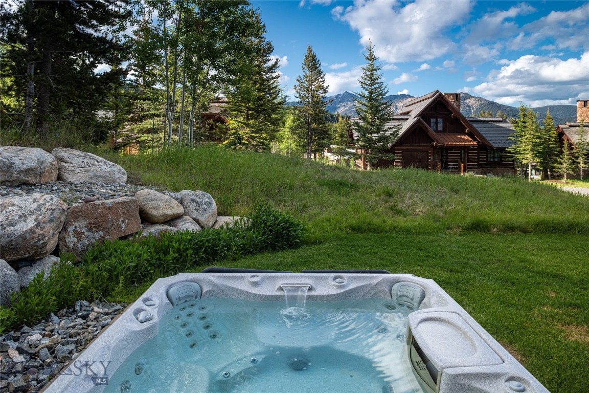 Settlement Cabin - Residential