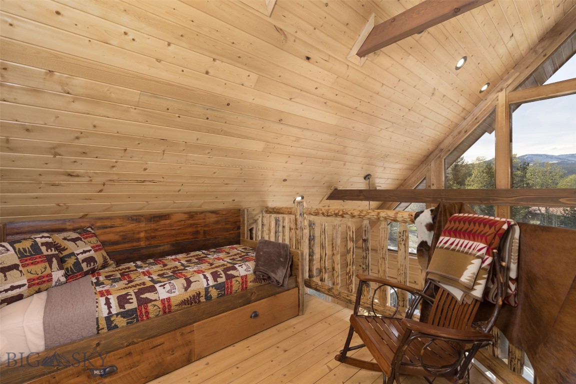 Lazy Acres - Residential
