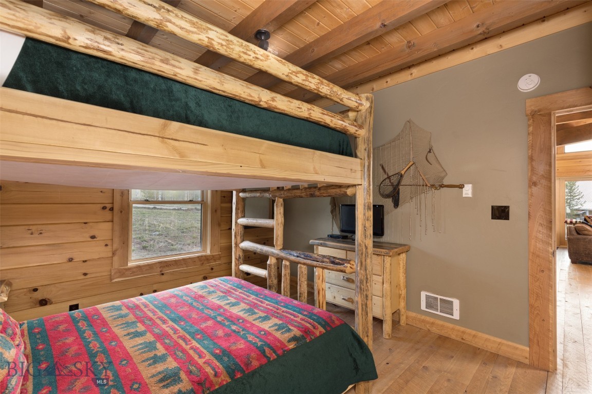 Lazy Acres - Residential