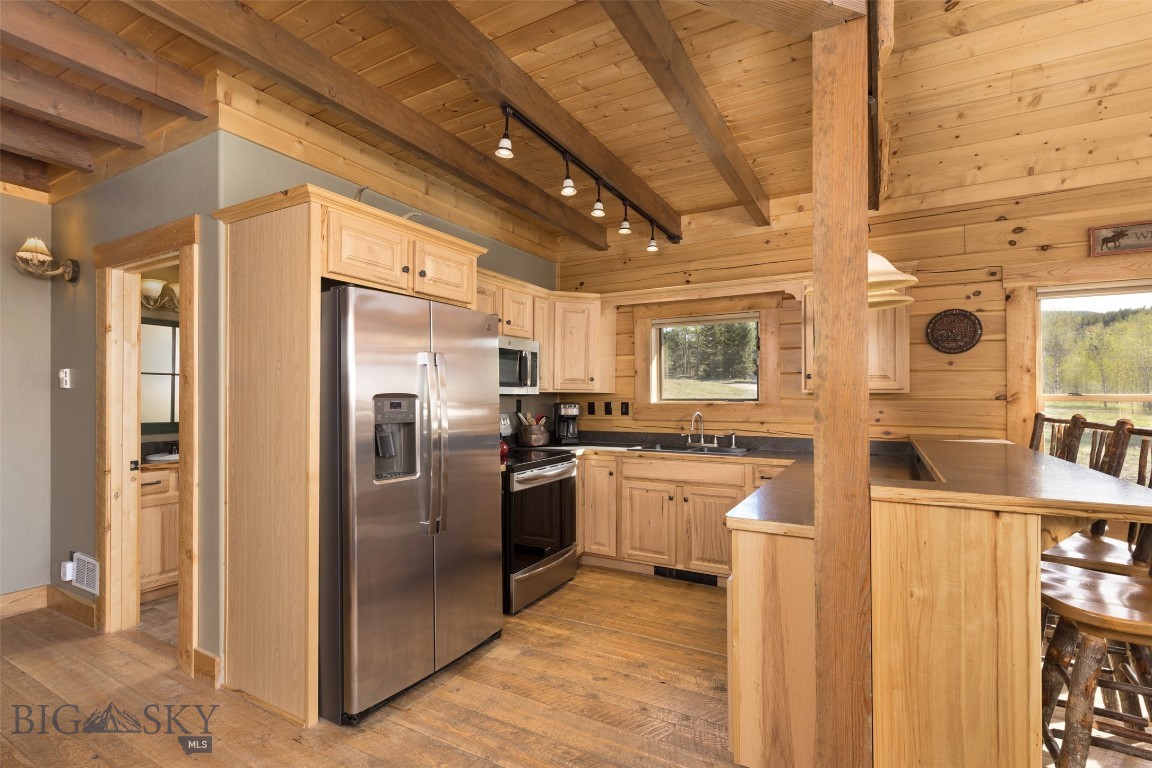 Lazy Acres - Residential