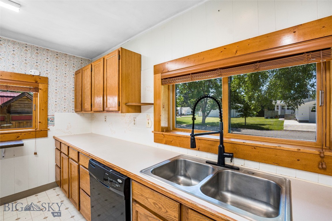 Three Forks Original Plat - Commercial Sale