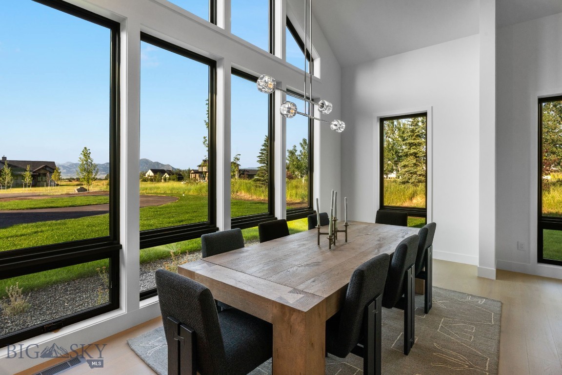 Home 40 - Residential
