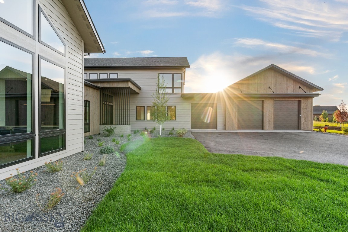 Home 40 - Residential