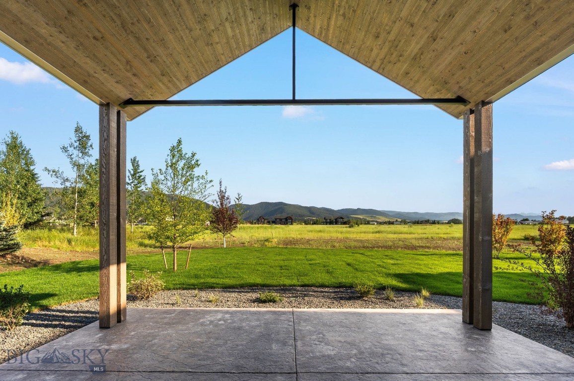 Home 40 - Residential