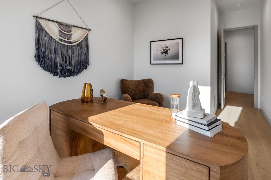 Home 40 - Residential